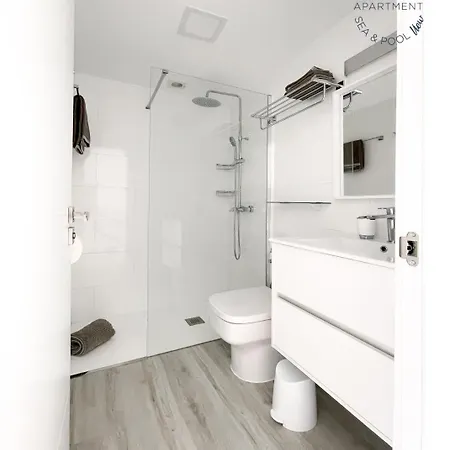 Lägenhet Pakki House *