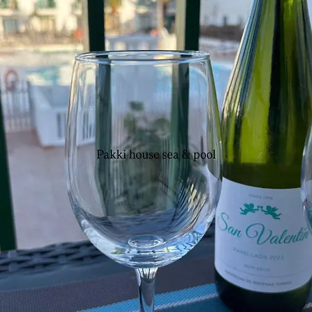 Lägenhet Pakki House